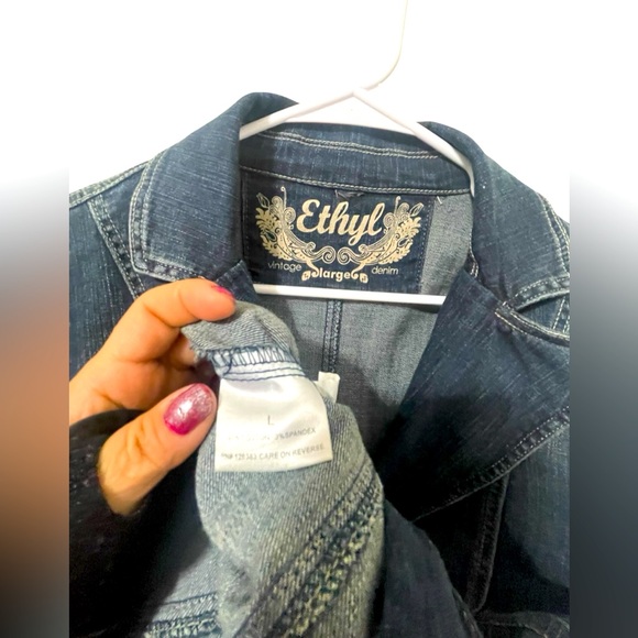💚💚ETHYL DENIM JACKET - Picture 7 of 9